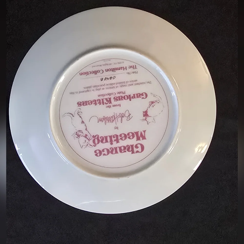 Harrison Siamese Cat and Duck Decorative Plate